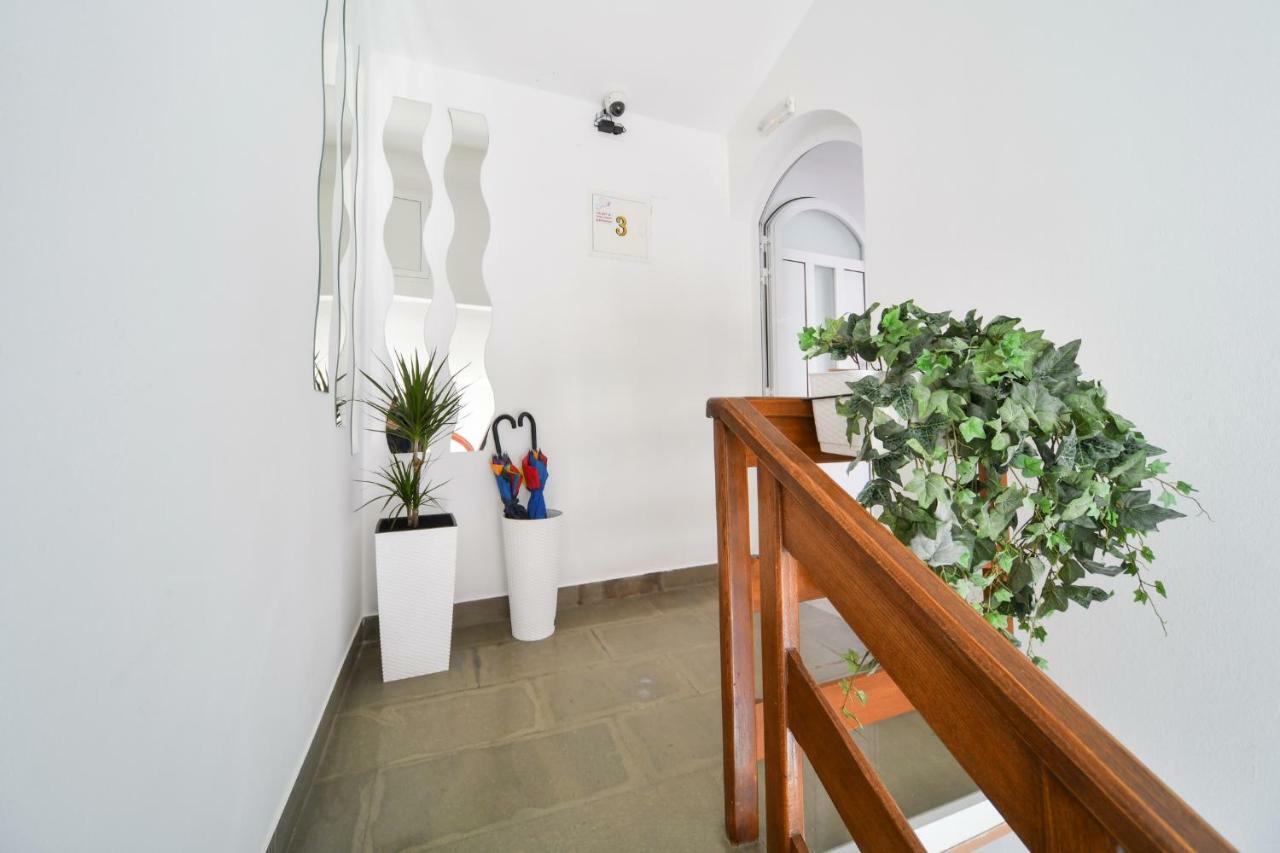Apartments And Rooms Nekic ซาดาร์ ภายนอก รูปภาพ