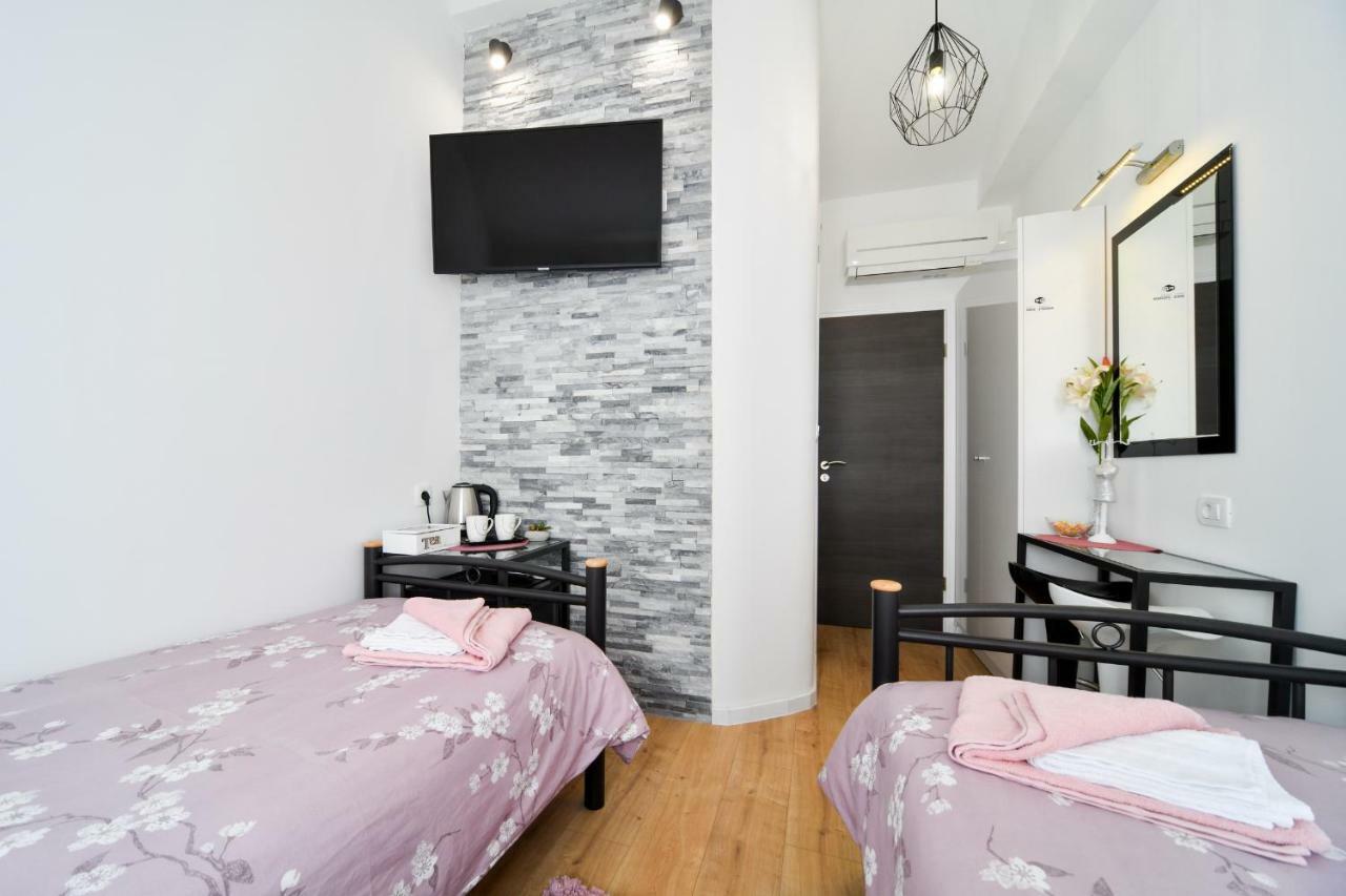 Apartments And Rooms Nekic ซาดาร์ ภายนอก รูปภาพ